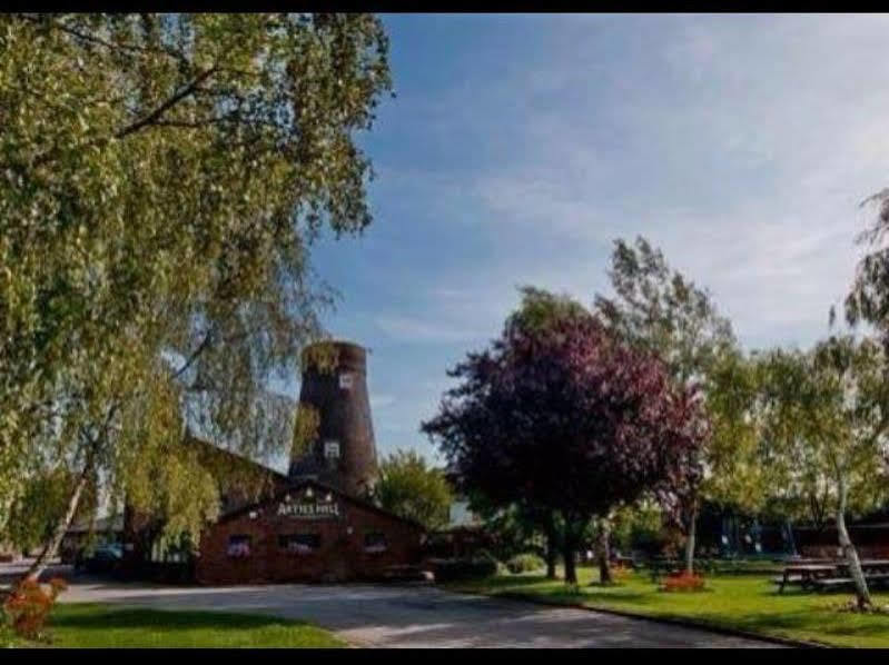 Arties Mill Hotel Brigg Bagian luar foto
